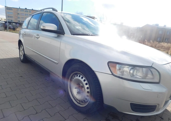 Volvo V50 cena 16500 przebieg: 284000, rok produkcji 2008 z Kętrzyn małe 326